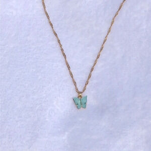 Butterfly necklace‎